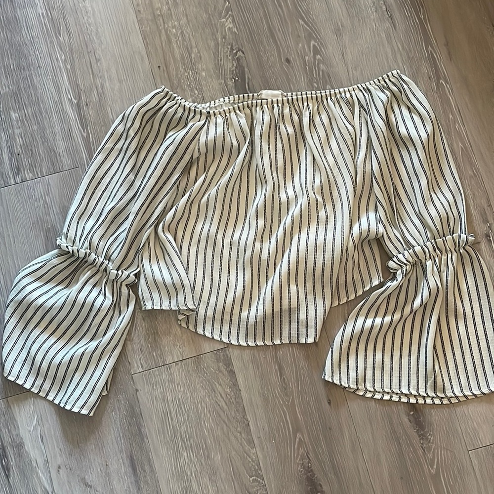 Altar’d State Pinstripe Bell Sleeve Strapless Top